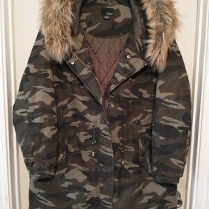 a.n.a! warm & roomy winter camo coat XL